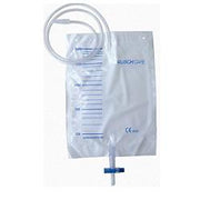 Sacca di raccolta urina da letto monouso non sterile capacita' 2000 ml con tubo di raccordo lunghezza 130 cm diametro 5x7 mm valvola di non ritorno 1 gancio 30 pezzi